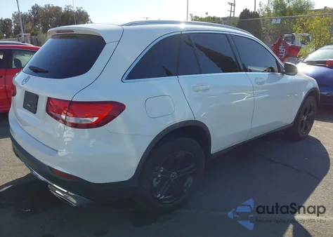 2019 Mercedes-Benz Glc 300 from USA, damaged, VIN WDC0G4JB0KV117659